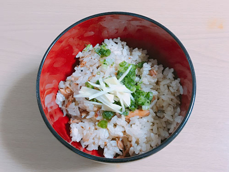 缶さんま御飯.jpg